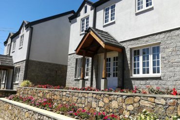 Nuwara Eliya Lakeside Cottages